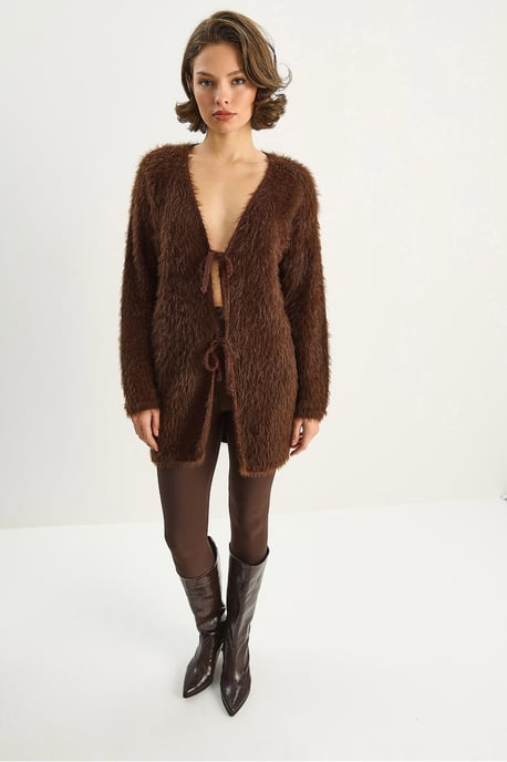Texturerad V-ringad midi cardigan med knytning - Image 2