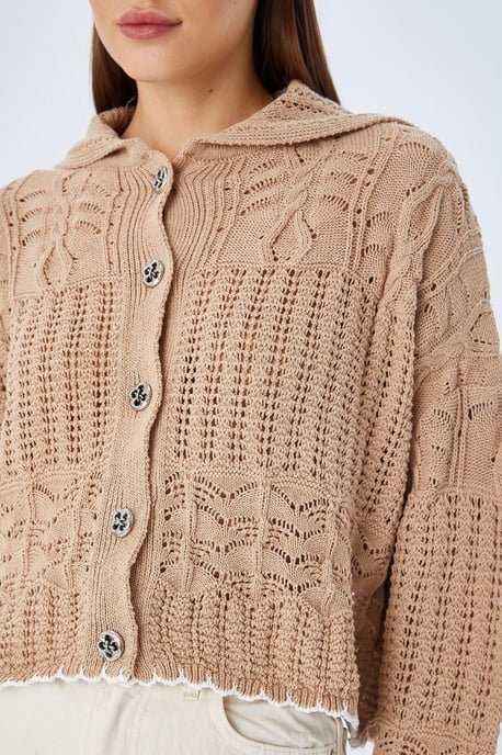 Texturerad stickad cardigan med knappstängning - Image 3