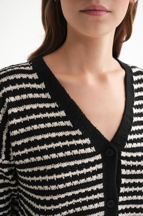 Randig V-ringad knäpp-fram ribbad stickad cardigan - Image 6