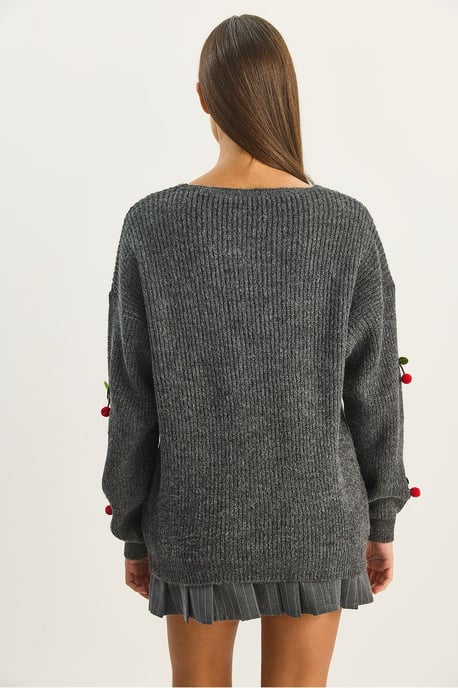 V-hals gebreid vest met fruitborduursel - Image 6