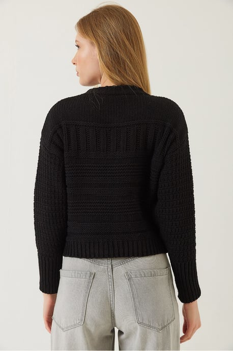 Buttoned Cardigan with Crew Neck - Image 6