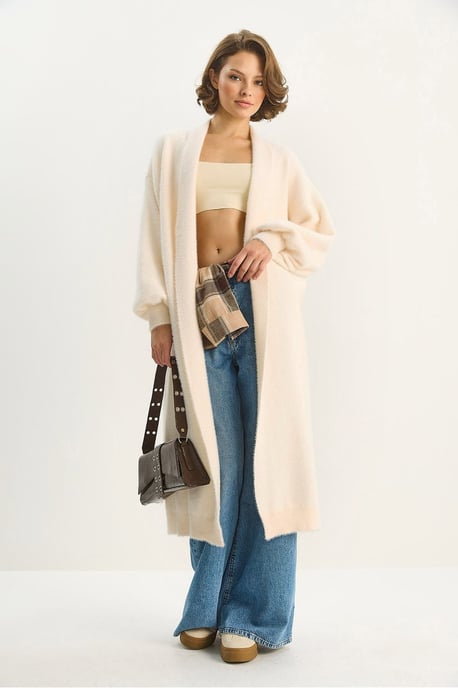 Oversize Knit Cardigan - Image 3