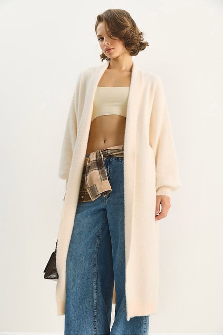 Oversize Knit Cardigan - Image 4