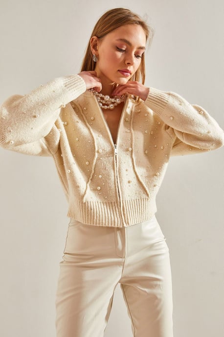 Pearl Embellished Zip-Up Crop Cardigan - Image 3