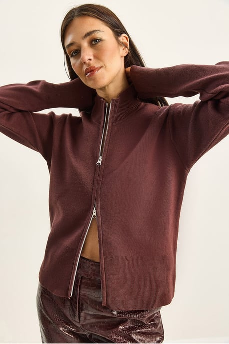 Halvstående Turtleneck Ribbad Stickad Kofta med Dragkedja - Image 4