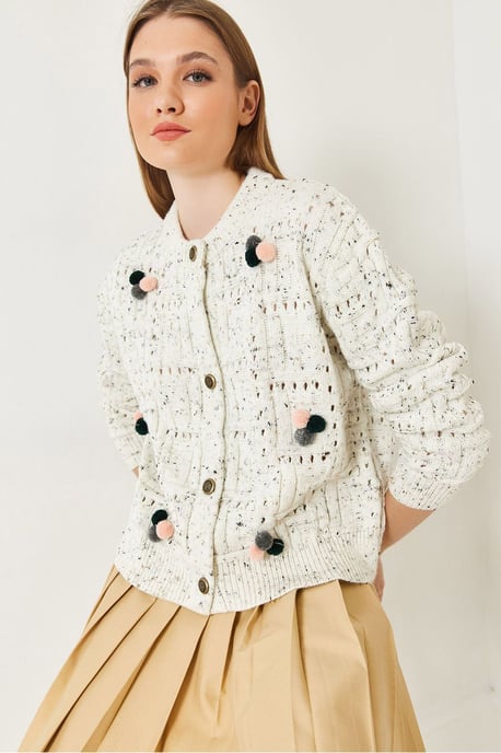 Texturerad Stickad Kofta med Pompom - Image 4