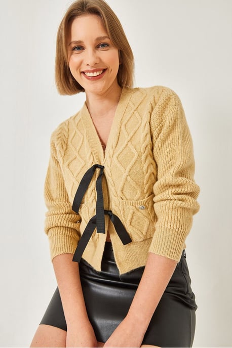 Geweven V-hals Korte Cardigan met Pompon - Image 3