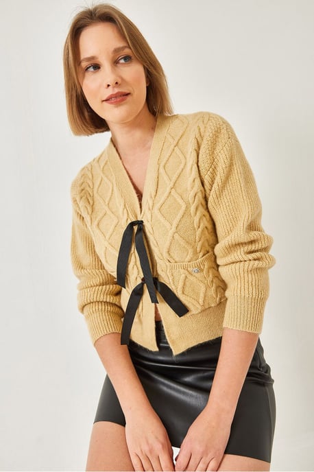 Geweven V-hals Korte Cardigan met Pompon - Image 4