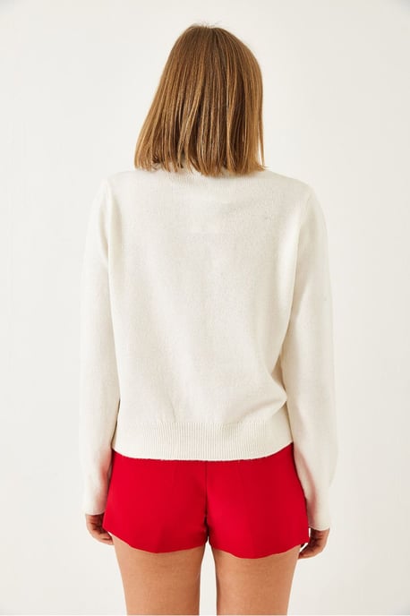 Heart Buttoned Cardigan - Image 4