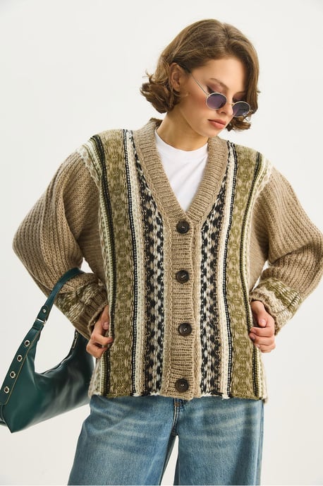 Ethnic Print V-Neck Long Sleeve Button Closure Cardigan - Image 2