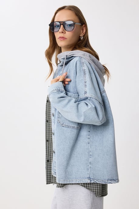 Capuchon Denim Jacket - Image 2