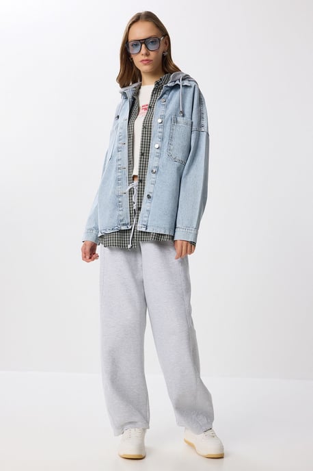 Capuchon Denim Jacket - Image 3