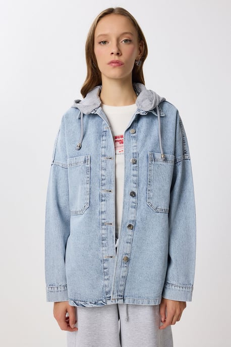 Capuchon Denim Jacket - Image 4
