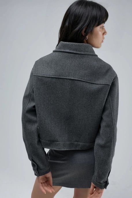 Crop Gabardine Jacket with Zipper and Pocket - Image 4