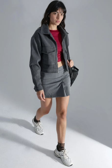 Crop Gabardine Jacket with Zipper and Pocket - Image 6