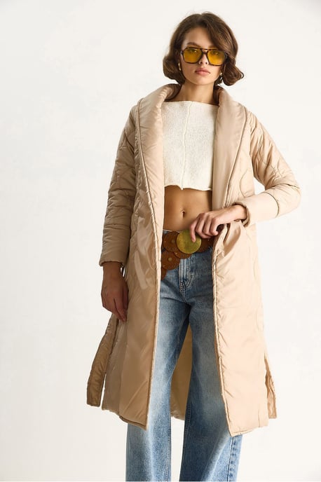 Textured Sjaalkraag Midi Puffer Jack met Striksluiting - Image 3