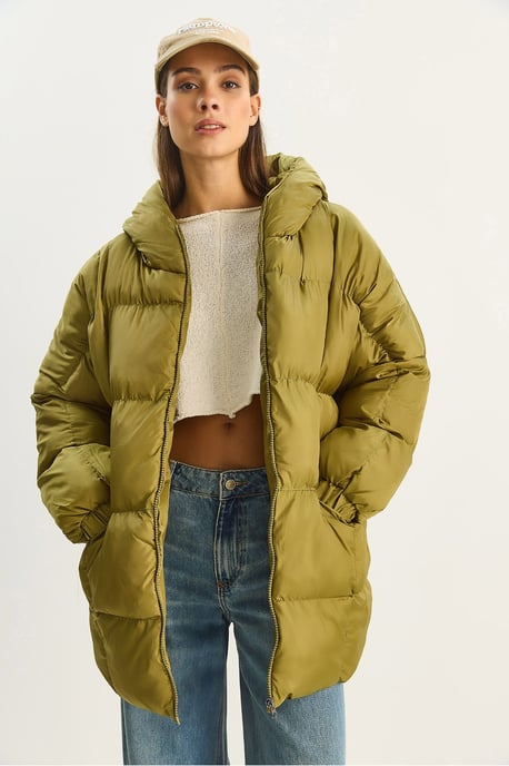 Hooded Oversized Thick Puffer Jacket - Image 3