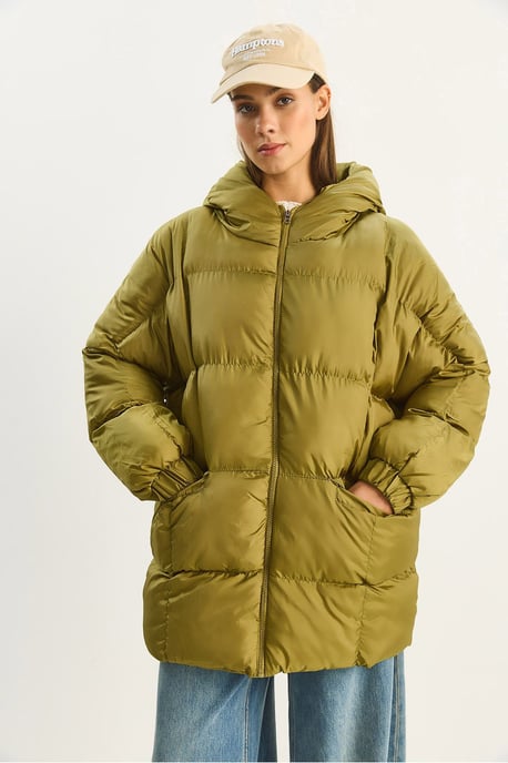 Hooded Oversized Thick Puffer Jacket - Image 6