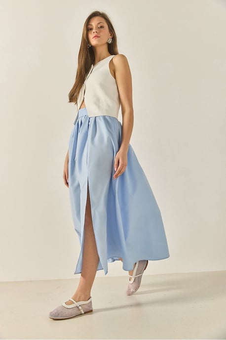 High Waist Maxi Skirt with Slit - Image 3