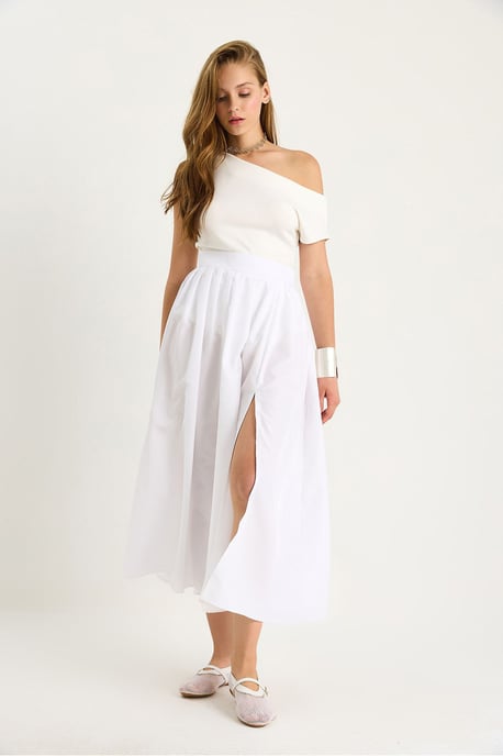 High Waist Maxi Skirt with Slit - Image 3