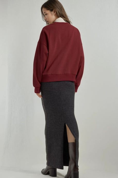 Elastic Waist Soft Textured Skirt with Slit - Image 5