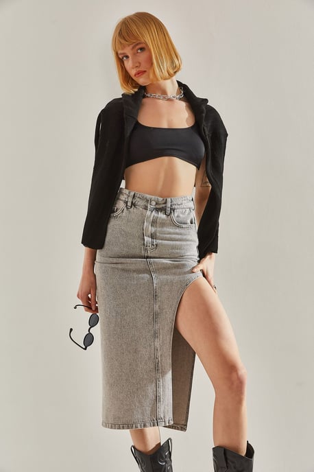 Hooggetailleerde Midi Denim Rok met Splits - Image 2