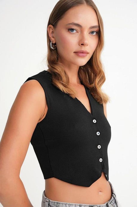V-Neck Buttoned Crop Vest - Image 5