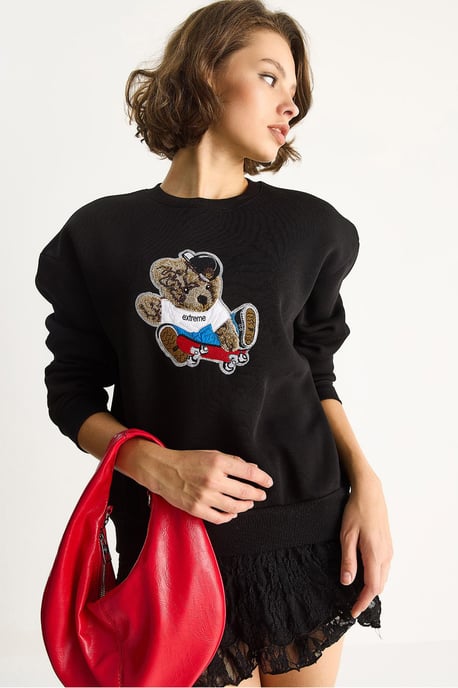 Embroidered Crew Neck Long Sleeve Sweatshirt - Image 2