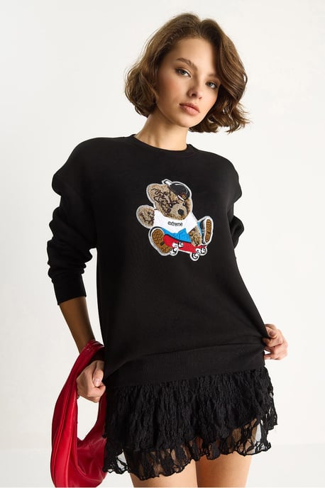Embroidered Crew Neck Long Sleeve Sweatshirt - Image 4