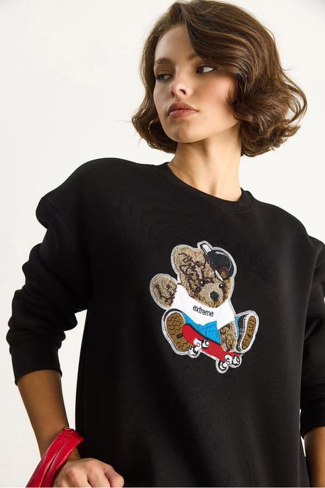 Embroidered Crew Neck Long Sleeve Sweatshirt - Image 5