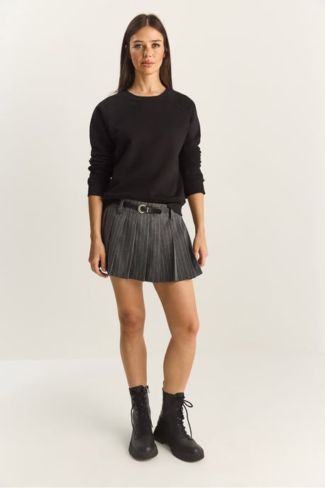 Relaxed Fit Crew Neck Knitted Sweatshirt - Image 2