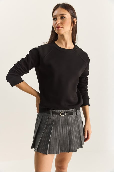 Relaxed Fit Crew Neck Knitted Sweatshirt - Image 3
