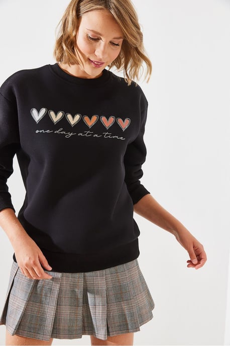 Zweetshirt met Hartpatroon en Ronde Hals - Image 3