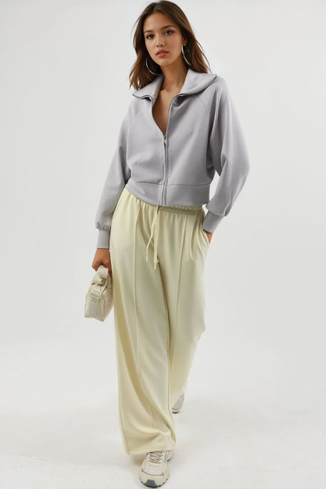 Relaxed Fit Zippered Sweatshirt - Image 5
