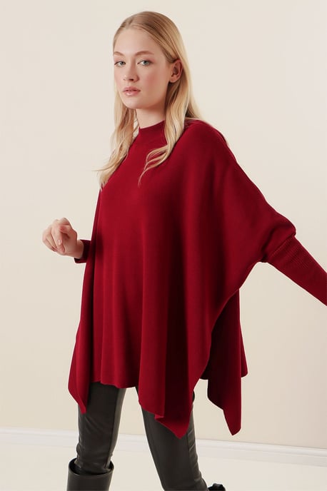Slit Detailed Half Turtleneck Loose Sweater - Image 5