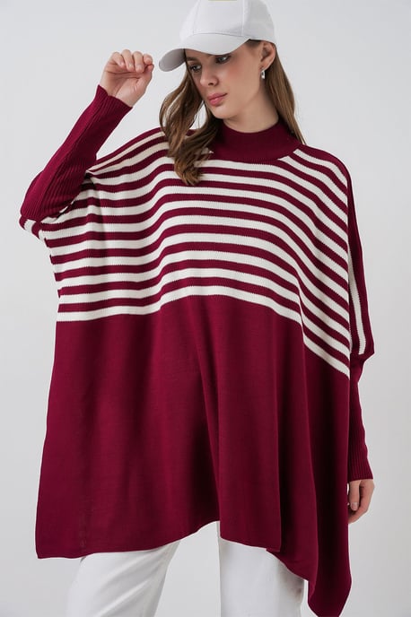 Slit Detailed Half Turtleneck Loose Sweater - Image 4