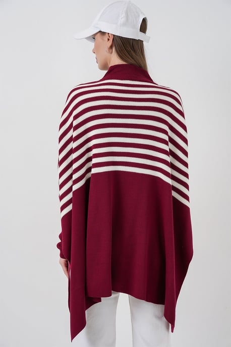Slit Detailed Half Turtleneck Loose Sweater - Image 6