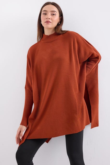 Slit Detailed Half Turtleneck Loose Sweater - Image 3