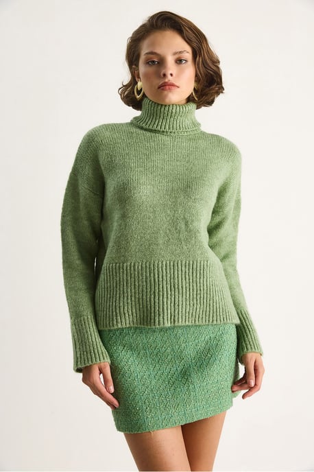 Oversized Stickad Turtleneck Tröja - Image 6