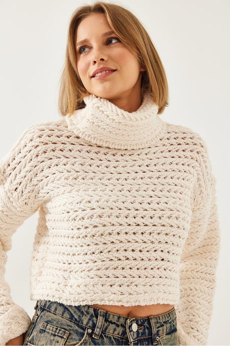 Texturerad turtleneck kort tröja - Image 3