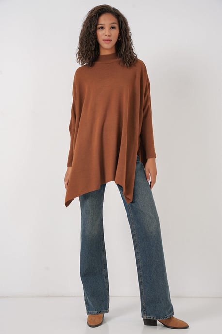 Slit Detailed Half Turtleneck Loose Sweater - Image 2