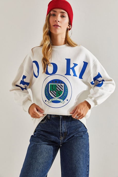 Rundhalsad sweatshirt med logotryck och avslappnad passform - Image 4