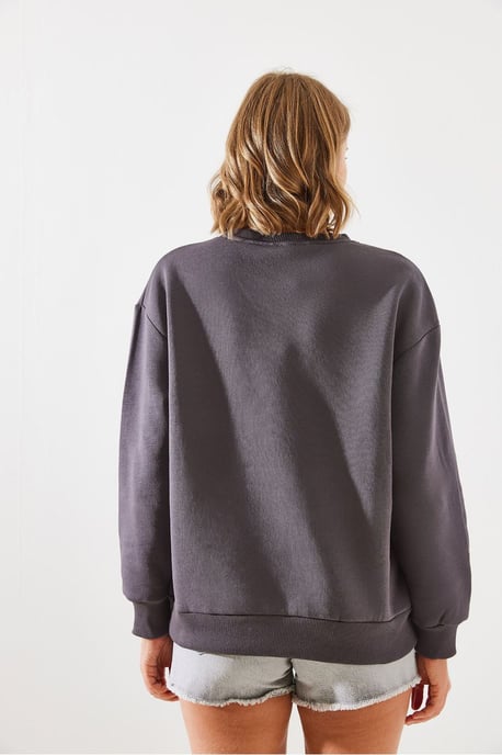 Achteraf Gedrukte Crew Neck Sweatshirt met Motiverende Quote - Image 4