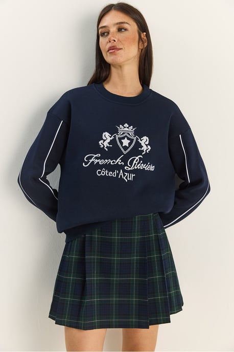 Ronde Hals Geborduurd Sweatshirt - Image 3