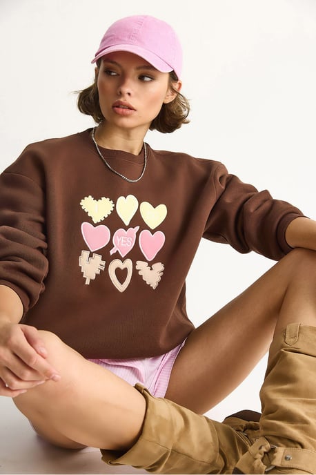 Hart Applicatie Relaxed Fit Rundhals Sweatshirt - Image 4