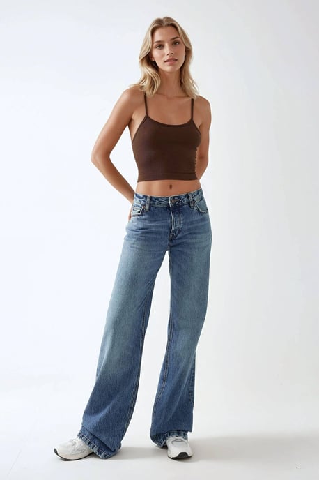 Figursydd Crew Neck Basic Linne - Image 5