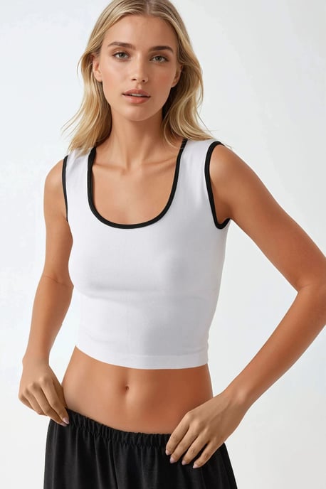 Tajt Crew-neck Kontrastlinne - Image 3