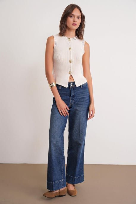 Textured Knit Crop Top with Button Details - Image 2