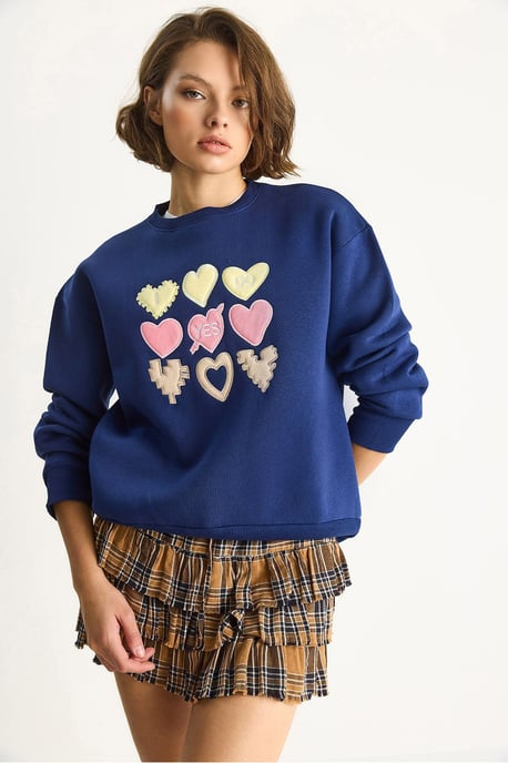 Hart Patches Appliqué Relaxed Fit Crewneck Sweatshirt - Image 2