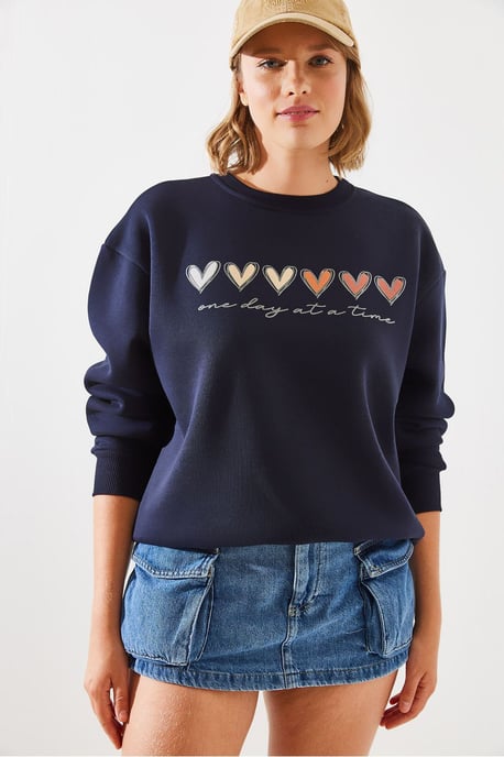 Hartpatroon Crew Neck Sweatshirt - Image 4